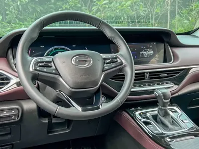 GAC Motor Trumpchi M6 2023, 7000 км, за 78000 CNY - фото 11