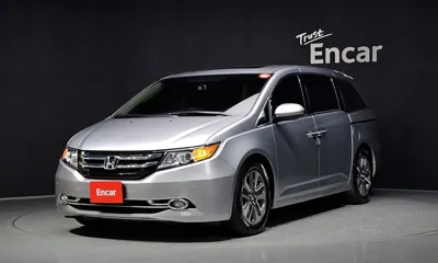 Honda Odyssey · 2016 год