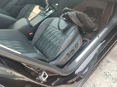 Volkswagen Passat 2019, 79100 км, за 82300 CNY - фото 25