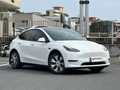 Tesla Model Y 2022, 78000 км, за 162000 CNY