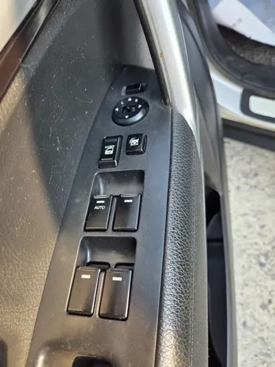 Kia Sorento 2010, 175000 км, за 3900000 KRW - фото 9