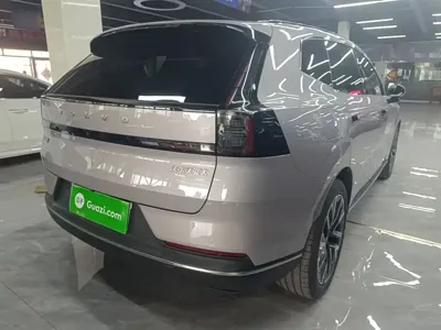 Volvo 沃尔沃XC70插电式混动 2025, 7000 км, за 234700 CNY - фото 7