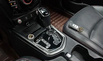 KG_Mobility_Ssangyong TIBOLI 2017, 150467 км, за 5300000 KRW - фото 9