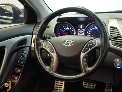 Hyundai Avante 2015, 149411 км, за 5500000 KRW - фото 9