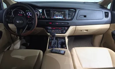 Kia Canival 2017, 70367 км, за 14500000 KRW - фото 7