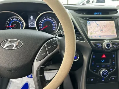 Hyundai Avante 2015, 70985 км, за 7800000 KRW - фото 11