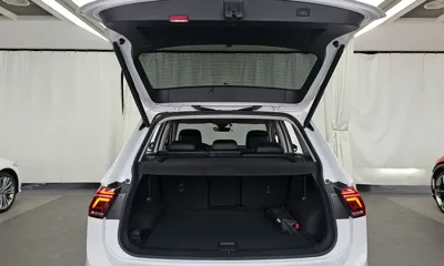 Volkswagen Tiguan 2024, 28583 км, за 33900000 KRW - фото 20