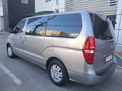 Hyundai Starex 2021, 98411 км, за 14990000 KRW
