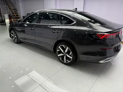 Volkswagen Lamando 2023, 37000 км, за 127800 CNY