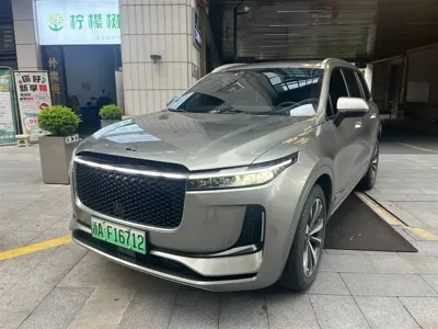 Li Auto Li ONE · 2021 год