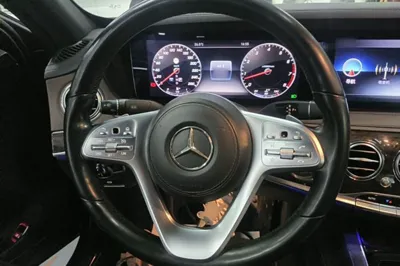 Mercedes-Benz S-Class 2018, 148800 км, за 287737.65 CNY - фото 18