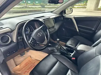Toyota RAV4 2015, 140000 км, за 43800 CNY - фото 7