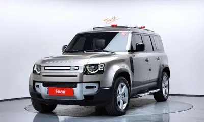 Land Rover Defender · 2023 год