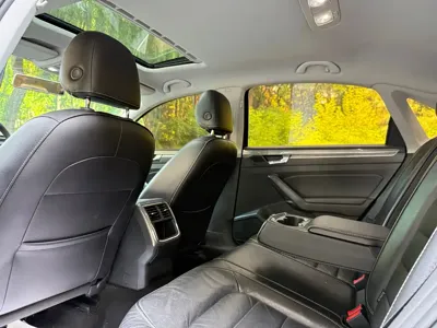 Volkswagen Passat 2018, 109000 км, за 52800 CNY - фото 9
