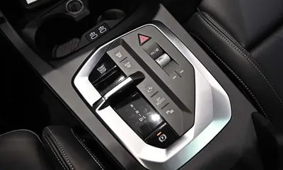 BMW 1-Series 2025, 4228 км, за 32000000 KRW - фото 9