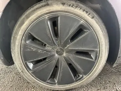 Tesla Model 3 2024, 30000 км, за 168800 CNY - фото 13