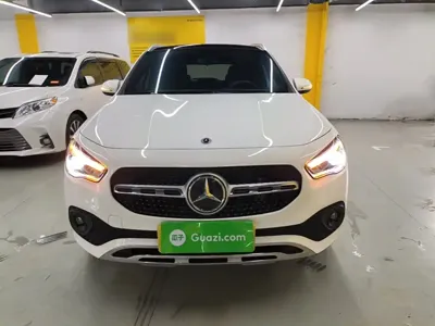 Mercedes-Benz GLA 2021, 44700 км, за 107300 CNY
