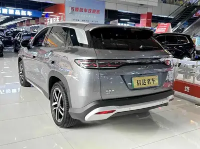 BYD L DM-i 2025, 10500 км, за 93000 CNY - фото 22