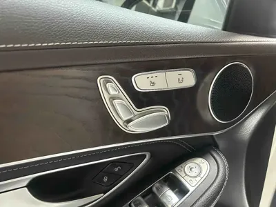 Mercedes-Benz GLC 2020, 56000 км, за 171800 CNY - фото 17