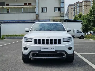 Jeep Grand Cherokee (Import) 2015, 127000 км, за 59800 CNY
