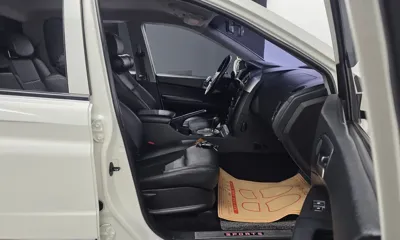 KG_Mobility_Ssangyong KORANDO 2017, 127852 км, за 10900000 KRW - фото 26