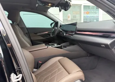 BMW 5-Series 2025, 27000 км, за 60630000 KRW - фото 6