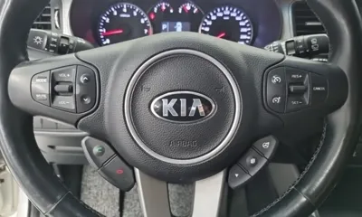 Kia Carens 2017, 150411 км, за 8990000 KRW - фото 15