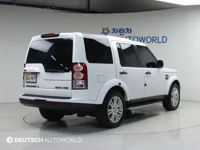 Land Rover Discovery 2011, 300832 км, за 7800000 KRW - фото 2