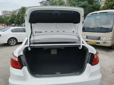Changan Eado 2014, 128900 км, за 17300 CNY - фото 19