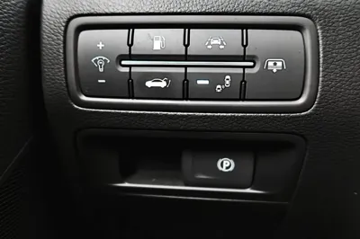 Genesis G80 2018, 102214 км, за 20200000 KRW - фото 16