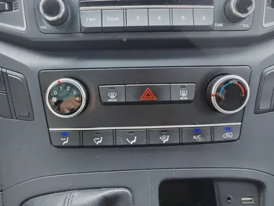 Hyundai Starex 2018, 138414 км, за 9300000 KRW - фото 11