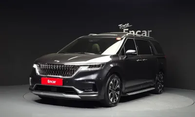 Kia Canival · 2021 год