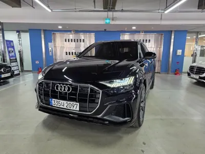 Audi Q8 2021, 114000 км, за 55800000 KRW