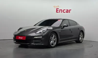 Porsche Panamera · 2014 год
