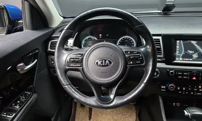 Kia Niro 2018, 121969 км, за 10500000 KRW - фото 14