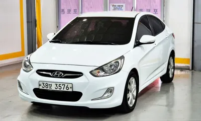 Hyundai Accent · 2013 год