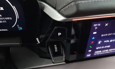 Porsche Macan 2025, 12299 км, за 104000000 KRW - фото 9