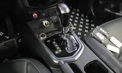KG_Mobility_Ssangyong TIBOLI 2018, 79484 км, за 10900000 KRW - фото 9