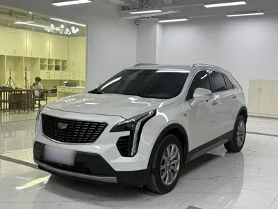 Cadillac XT4 · 2023 год
