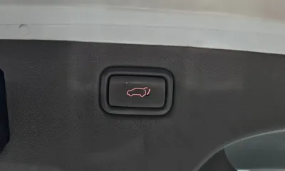 Kia Canival 2018, 98648 км, за 13500000 KRW - фото 20
