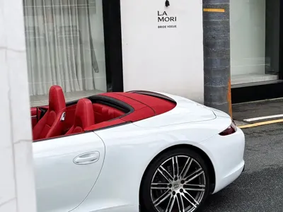 Porsche 911 2016, 20000 км, за 498000 CNY