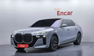 BMW 7-Series · 2026 год