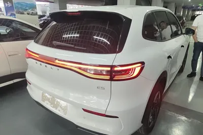 Geely Galaxy E5 2024, 35100 км, за 91779.23 CNY - фото 6