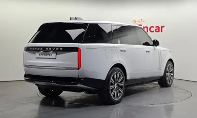 Land Rover Range Rover 2024, 10340 км, за 209000000 KRW