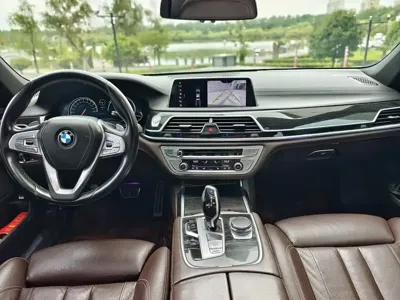 BMW 7 Series 2018, 150000 км, за 138800 CNY - фото 16