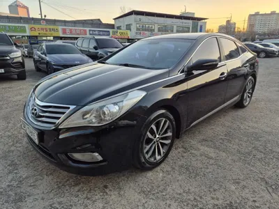Hyundai Grandeur 2012, 193397 км, за 3300000 KRW