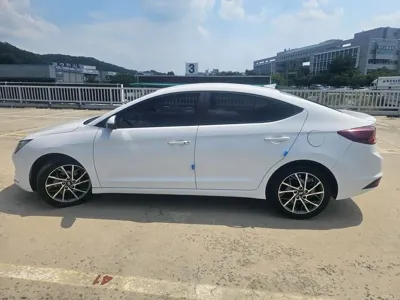 Hyundai Avante 2019, 67000 км, за 12500000 KRW - фото 19
