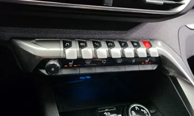 Peugeot 3008 2019, 135326 км, за 13300000 KRW - фото 18