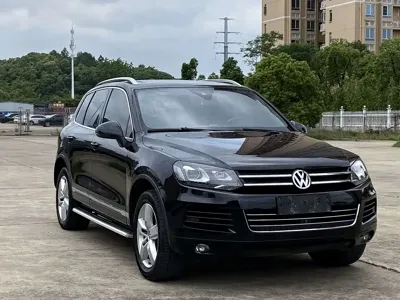 Volkswagen Touareg 2013, 130000 км, за 59800 CNY