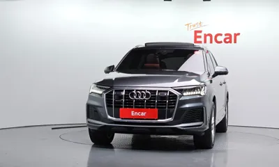 Audi Q7 2021, 31719 км, за 49990000 KRW